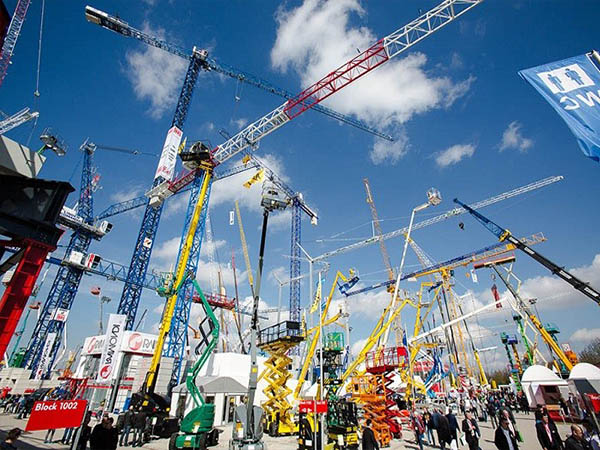 BMW Exhibition in Germany-The 34th world-leading construction machinery, building materials machinery, mining machinery, engineering vehicle and construction equipment exhibition BAUMA